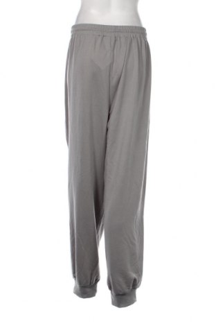 Γυναικείο αθλητικό παντελόνι SHEIN, Μέγεθος 4XL, Χρώμα Γκρί, Τιμή 17,94 €