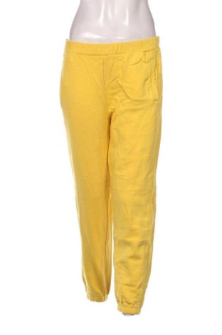 Γυναικείο αθλητικό παντελόνι Stay, Μέγεθος S, Χρώμα Κίτρινο, Τιμή 6,28 €