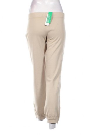 Damskie spodnie sportowe United Colors Of Benetton, Rozmiar XL, Kolor Beżowy, Cena 74,48 zł