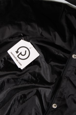 Dámska bunda , Veľkosť XL, Farba Čierna, Cena  7,35 €