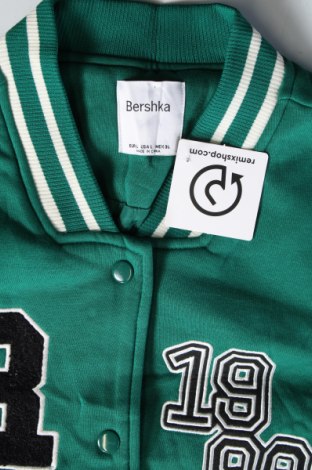 Γυναικείο μπουφάν Bershka, Μέγεθος M, Χρώμα Πολύχρωμο, Τιμή 11,88 €