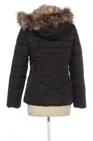 Dámska bunda  New Look, Veľkosť M, Farba Čierna, Cena  8,22 €