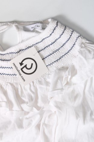 Детска блуза Reserved, Размер 12-13y/ 158-164 см, Цвят Бял, Цена 9,90 лв.