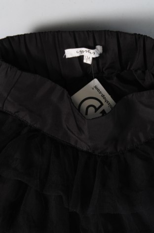 Dětská sukně  Iyshi, Velikost 8-9y/ 134-140 cm, Barva Černá, Cena  304,00 Kč