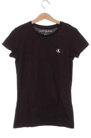 Детска тениска Calvin Klein Jeans, Размер 15-18y/ 170-176 см, Цвят Черен, Цена 51,92 лв.