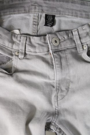 Dziecięce jeansy H&M, Rozmiar 11-12y/ 152-158 cm, Kolor Szary, Cena 36,85 zł