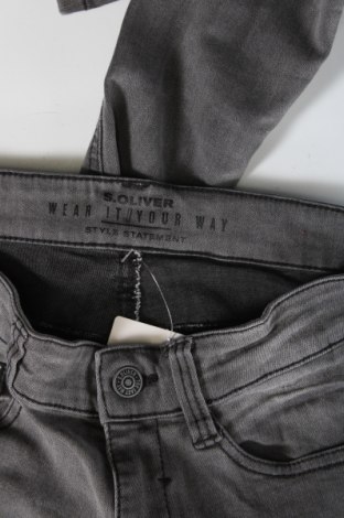 Dziecięce jeansy S.Oliver, Rozmiar 13-14y/ 164-168 cm, Kolor Szary, Cena 18,84 zł