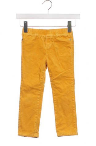 Pantaloni de catifea reiată, pentru copii, Mărime 5-6y/ 116-122 cm, Culoare Galben, Preț 66,33 Lei