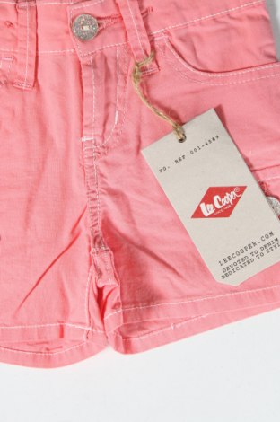 Pantaloni scurți pentru copii Lee Cooper, Mărime 3-4y/ 104-110 cm, Culoare Roz, Preț 234,21 Lei