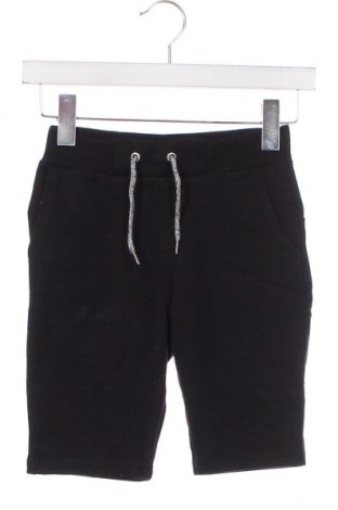 Παιδικό κοντό παντελόνι Name It, Μέγεθος 8-9y/ 134-140 εκ., Χρώμα Μαύρο, Τιμή 7,42 €