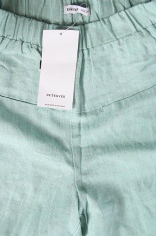 Pantaloni pentru copii Reserved, Mărime 5-6y/ 116-122 cm, Culoare Verde, Preț 75,50 Lei