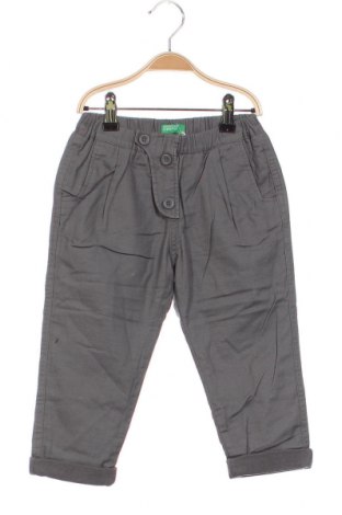 Детски панталон United Colors Of Benetton, Размер 2-3y/ 98-104 см, Цвят Сив, Цена 33,18 лв.
