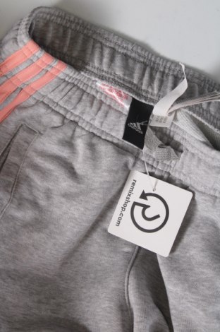 Pantaloni de trening, pentru copii Adidas, Mărime 13-14y/ 164-168 cm, Culoare Gri, Preț 108,48 Lei
