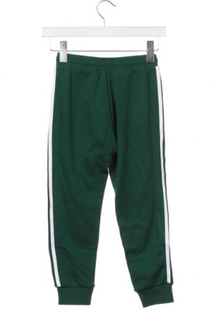 Dziecięce spodnie sportowe Adidas Originals, Rozmiar 6-7y/ 122-128 cm, Kolor Zielony, Cena 263,88 zł