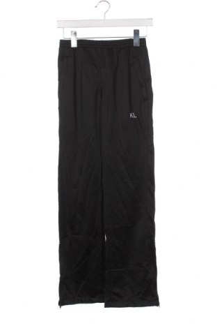 Pantaloni de trening, pentru copii Umbro, Mărime 12-13y/ 158-164 cm, Culoare Negru, Preț 18,92 Lei