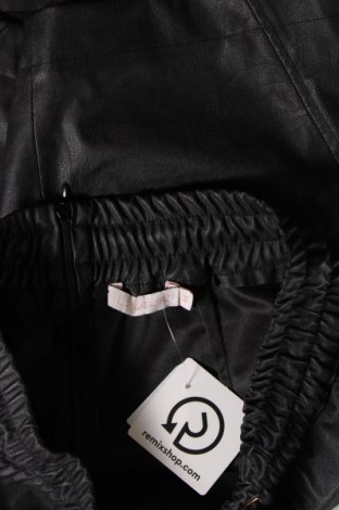 Δερμάτινη φούστα, Μέγεθος M, Χρώμα Μαύρο, Τιμή 14,91 €