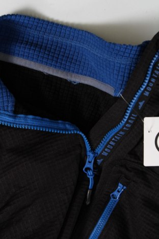 Ανδρική μπλούζα, Μέγεθος M, Χρώμα Μαύρο, Τιμή 3,76 €