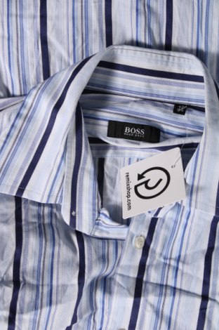 Мъжка риза BOSS, Размер M, Цвят Многоцветен, Цена 55,61 лв.