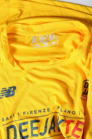 Ανδρική αθλητική μπλούζα New Balance, Μέγεθος S, Χρώμα Κίτρινο, Τιμή 17,88 €