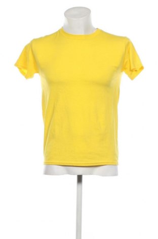 Pánské tričko  Fruit Of The Loom, Velikost S, Barva Žlutá, Cena  107,00 Kč