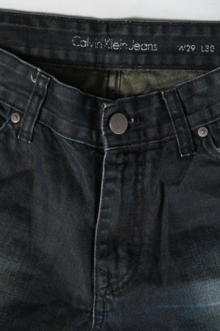 Мъжки дънки Calvin Klein Jeans, Размер S, Цвят Син, Цена 7,68 лв.