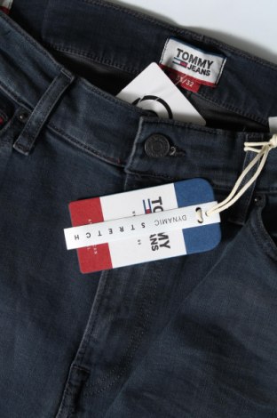 Pánske džínsy  Tommy Jeans, Veľkosť L, Farba Modrá, Cena  42,33 €