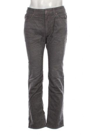 Pantaloni raiați de bărbați Dressmann, Mărime L, Culoare Gri, Preț 26,71 Lei