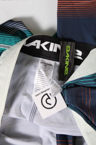 Ανδρικό κοντό παντελόνι Dakine, Μέγεθος L, Χρώμα Πολύχρωμο, Τιμή 26,61 €