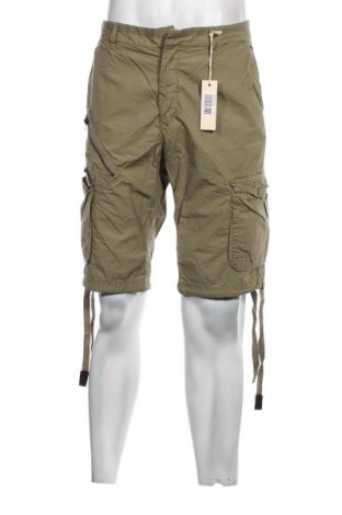 Pantaloni scurți de bărbați Diesel, Mărime L, Culoare Verde, Preț 550,26 Lei