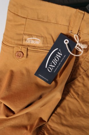 Pantaloni scurți de bărbați Oxbow, Mărime XL, Culoare Bej, Preț 97,30 Lei