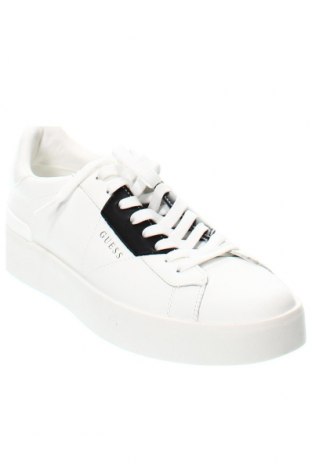 Мъжки обувки Guess, Размер 43, Цвят Бял, Цена 245,65 лв.