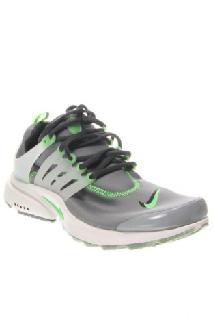 Мъжки обувки Nike, Размер 45, Цвят Сив, Цена 161,00 лв.
