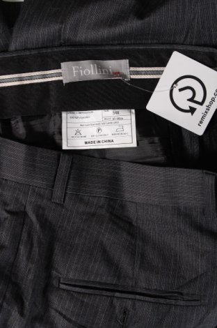 Pantaloni de bărbați, Mărime M, Culoare Gri, Preț 23,85 Lei