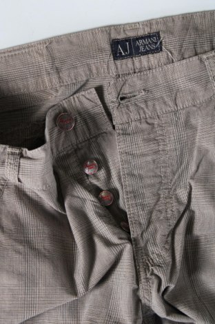Pantaloni de bărbați Armani Jeans, Mărime M, Culoare Gri, Preț 508,29 Lei