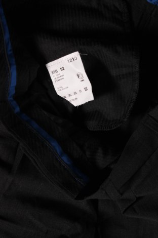 Мъжки панталон B2, Размер M, Цвят Сив, Цена 6,72 лв.