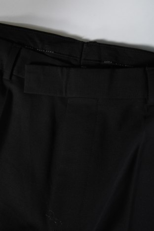 Pantaloni de bărbați Hugo Boss, Mărime XL, Culoare Negru, Preț 322,37 Lei