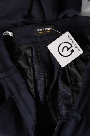 Ανδρικό παντελόνι Jack & Jones, Μέγεθος M, Χρώμα Μπλέ, Τιμή 5,20 €