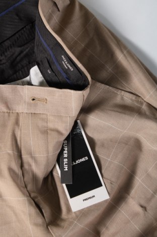 Pantaloni de bărbați Jack & Jones PREMIUM, Mărime L, Culoare Bej, Preț 64,74 Lei