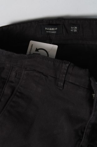 Pánske nohavice  Pull&Bear, Veľkosť S, Farba Čierna, Cena  4,11 €