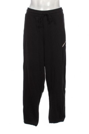 Pantaloni trening de bărbați Adidas Originals, Mărime 3XL, Culoare Negru, Preț 251,84 Lei