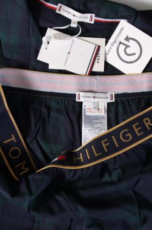 Пижама Tommy Hilfiger, Размер S, Цвят Многоцветен, Цена 156,00 лв.