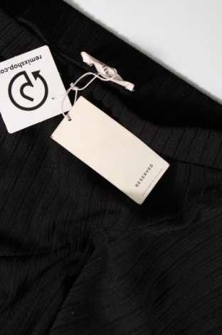 Φούστα Reserved, Μέγεθος S, Χρώμα Μαύρο, Τιμή 23,59 €