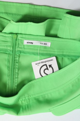 Φούστα Sinsay, Μέγεθος XS, Χρώμα Πράσινο, Τιμή 2,82 €