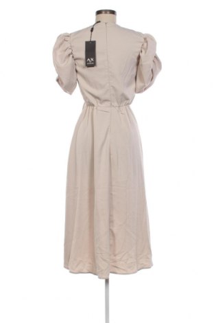 Kleid Ax Paris, Größe M, Farbe Beige, Preis 48,31 €