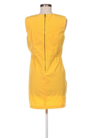 Kleid Ax Paris, Größe M, Farbe Gelb, Preis € 8,35