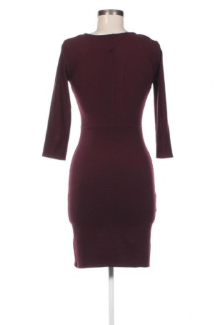 Kleid Bershka, Größe M, Farbe Rot, Preis 3,03 €