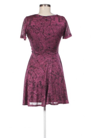 Kleid Club L, Größe M, Farbe Rosa, Preis 16,42 €