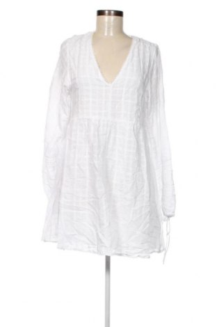 Φόρεμα Edited, Μέγεθος M, Χρώμα Λευκό, Τιμή 28,92 €