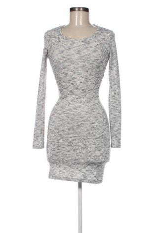 Kleid Fb Sister, Größe S, Farbe Grau, Preis 3,03 €
