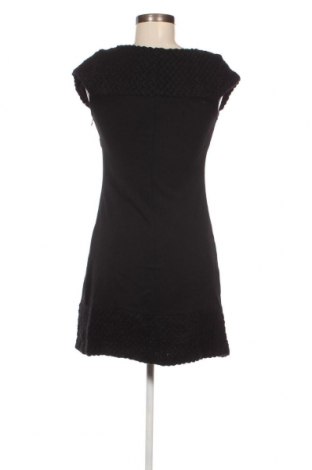 Šaty  Formul@, Velikost M, Barva Černá, Cena  139,00 Kč